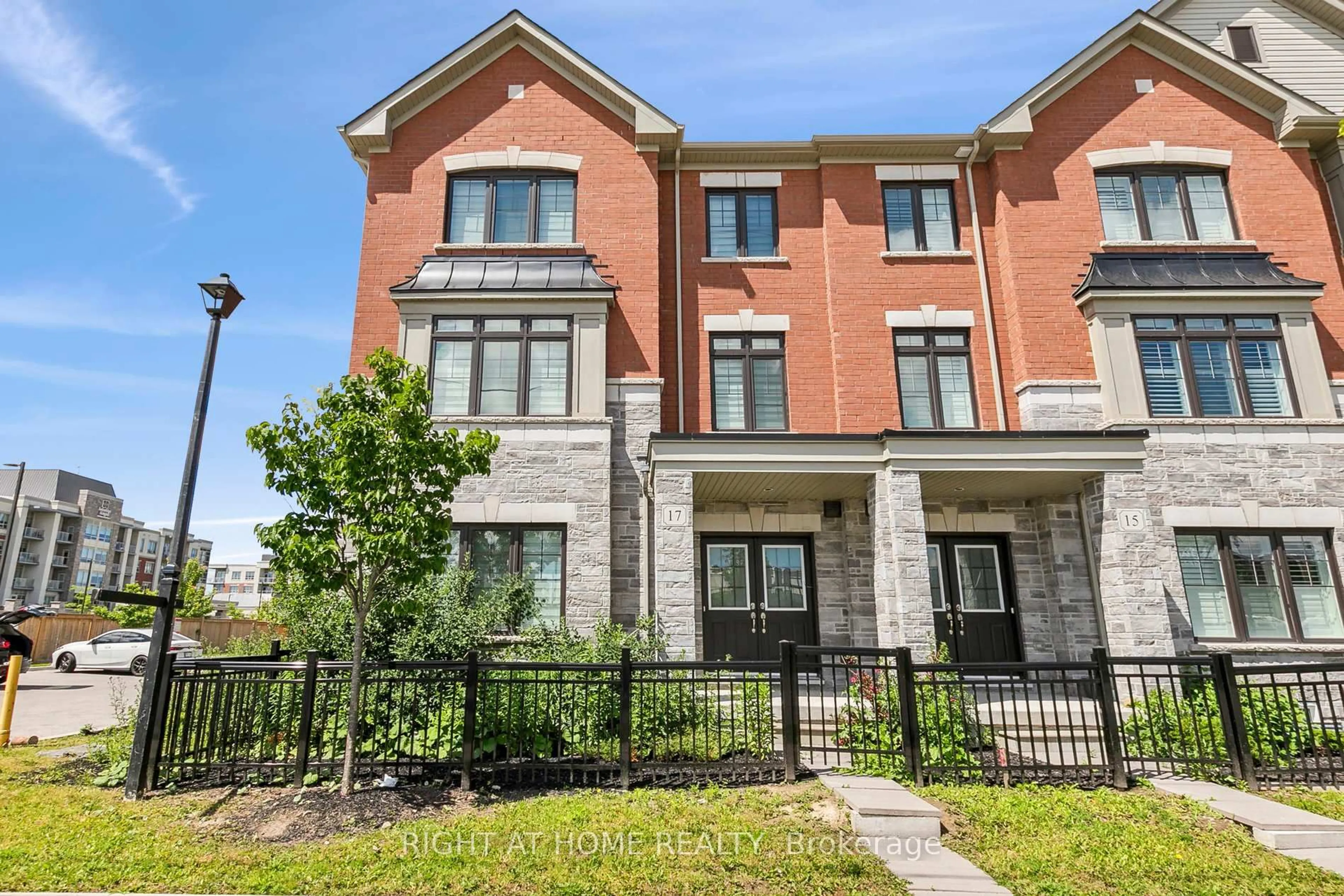 Home with brick exterior material, street for 17 Wandering Way, Whitby Ontario L1R 0R3