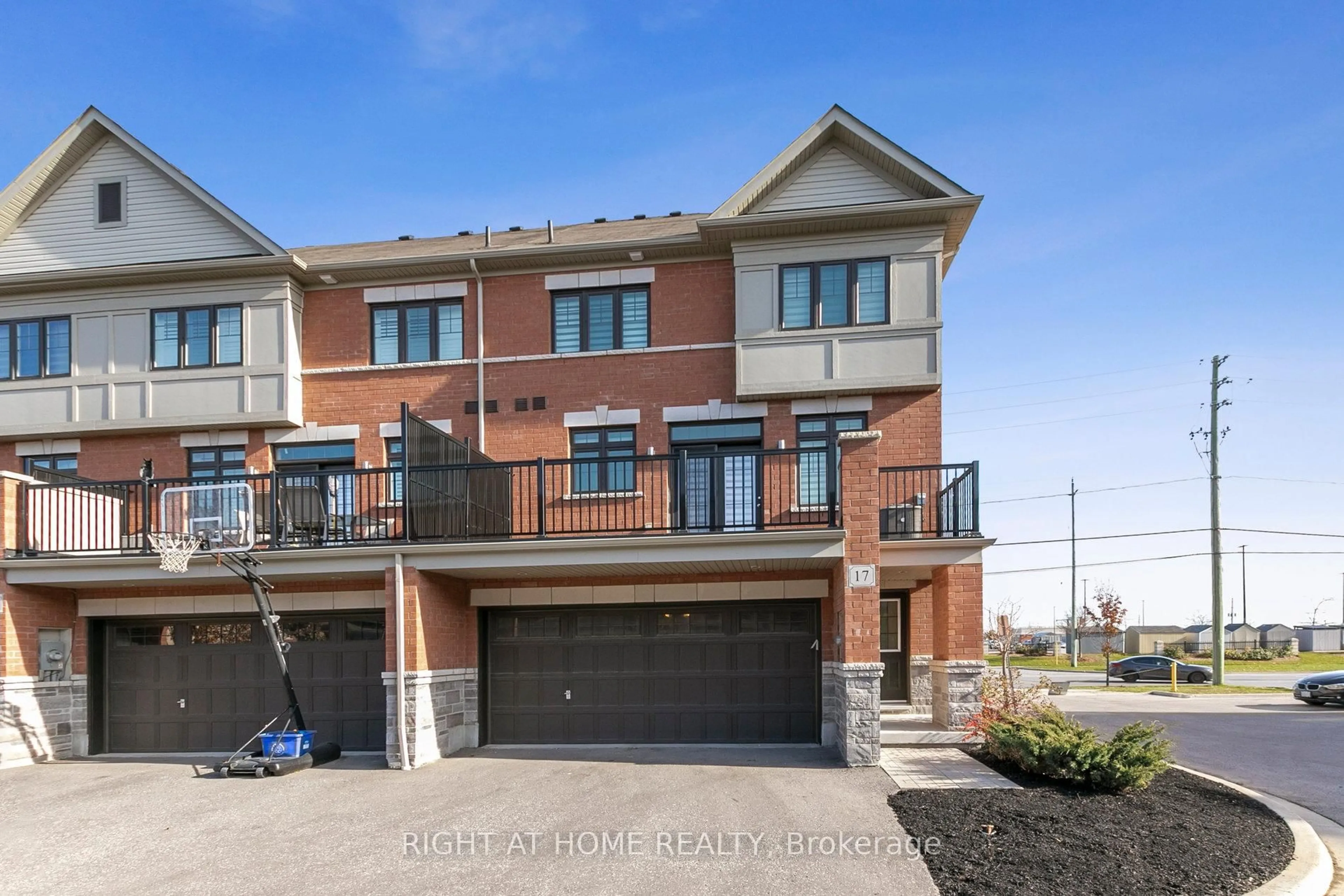 Home with brick exterior material, street for 17 Wandering Way, Whitby Ontario L1R 0R3