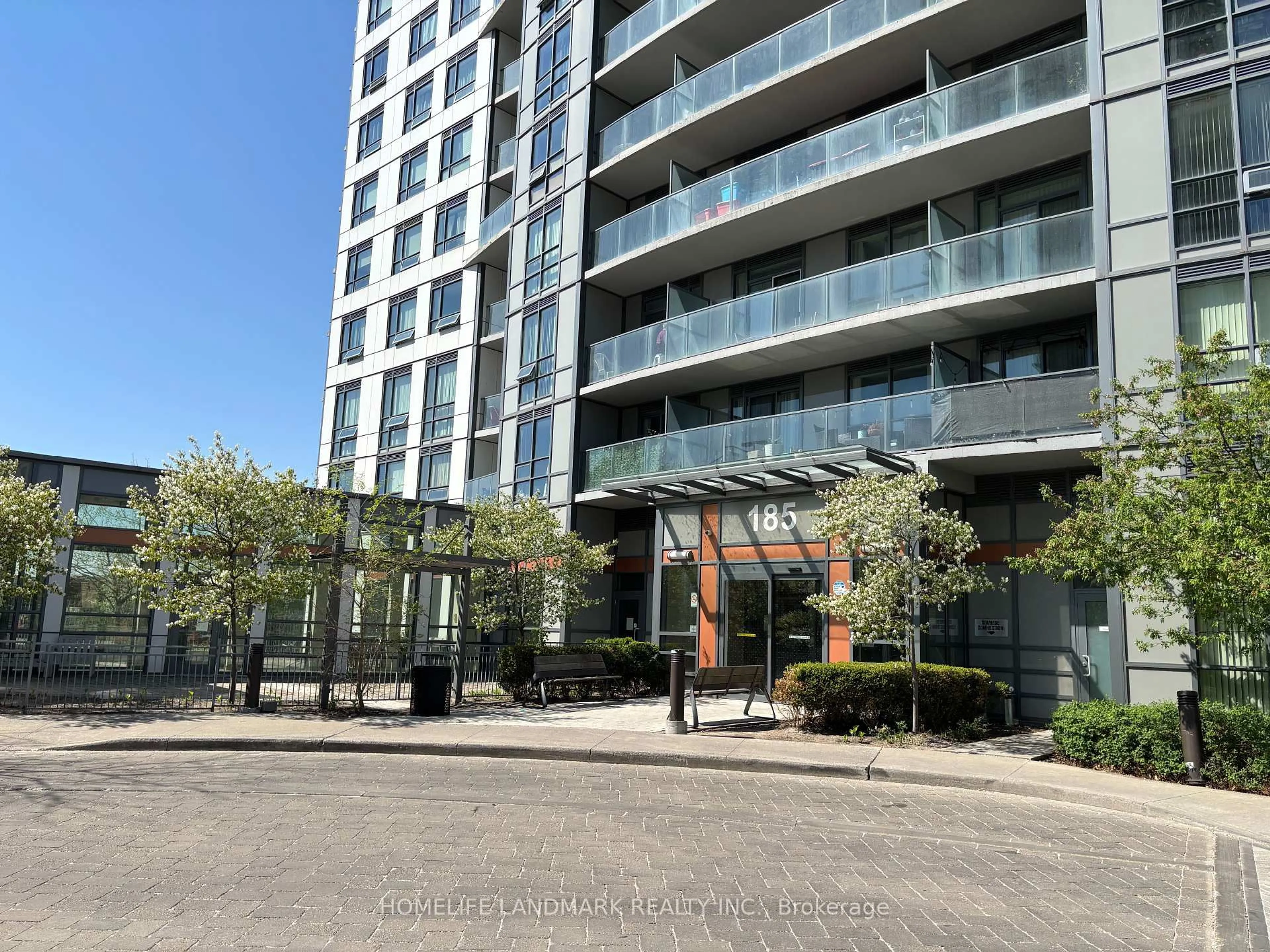 A pic from outside/outdoor area/front of a property/back of a property/a pic from drone, unknown for 185 Bonis Ave #1014, Toronto Ontario M1T 0A4
