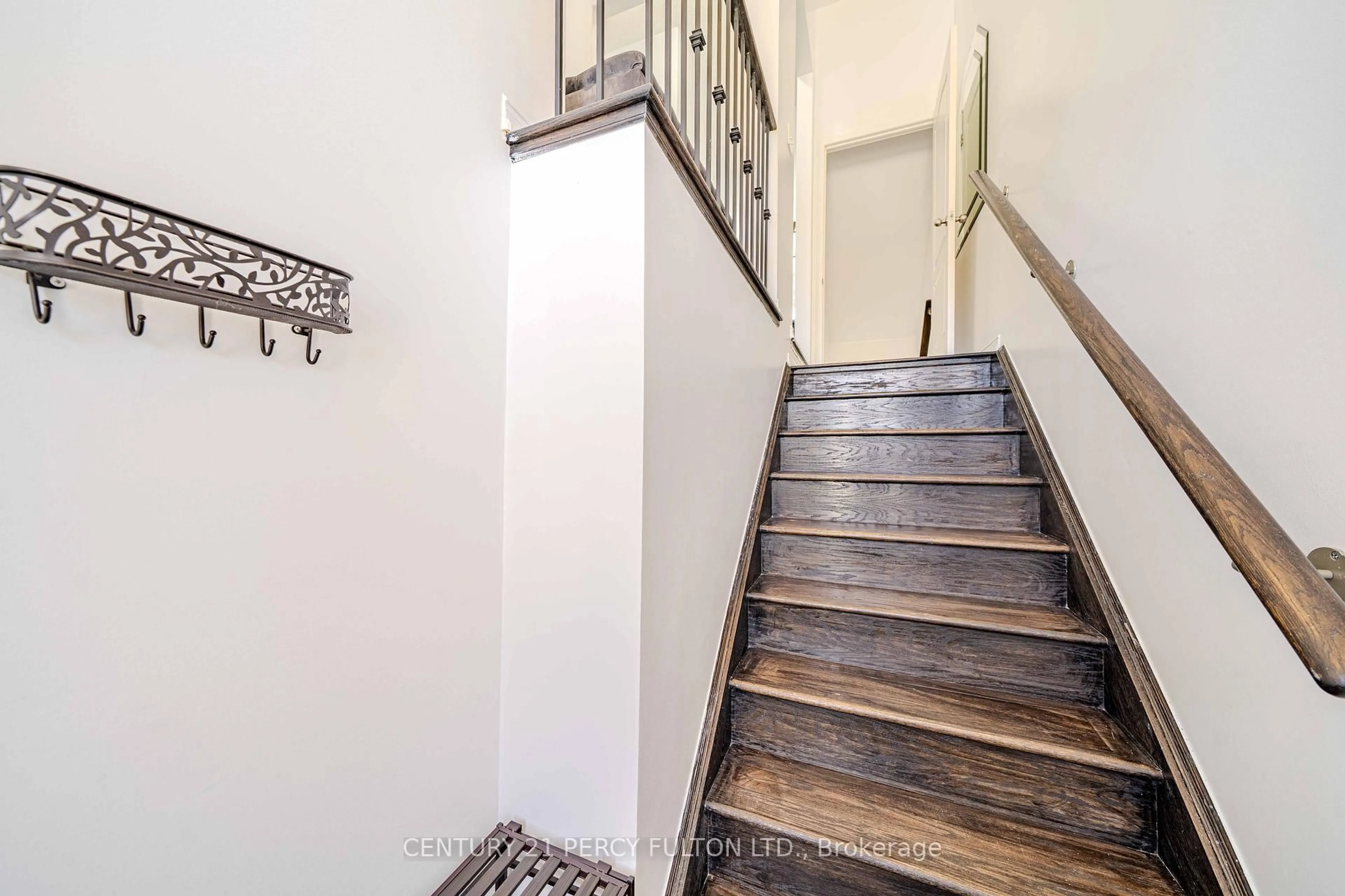 Stairs for 22 Burtonbury Lane #11, Ajax Ontario L1Z 0C9