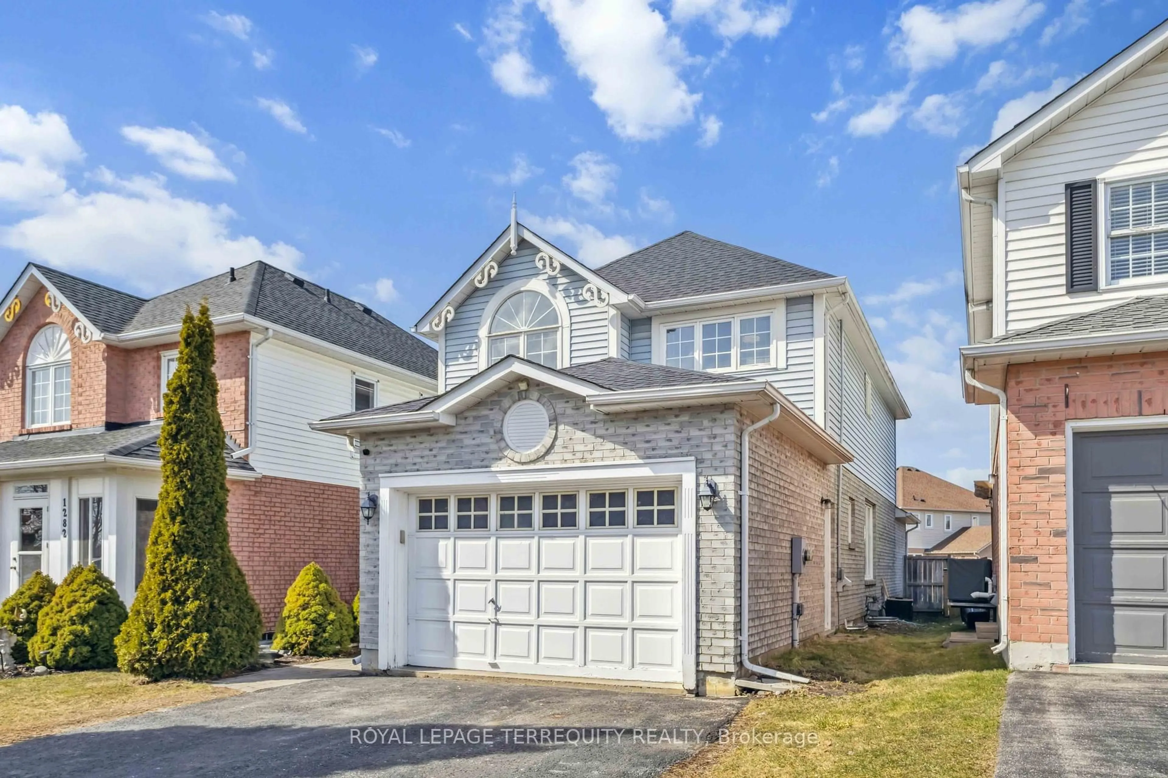 Home with brick exterior material, street for 1284 Dartmoor St, Oshawa Ontario L1K 2M7