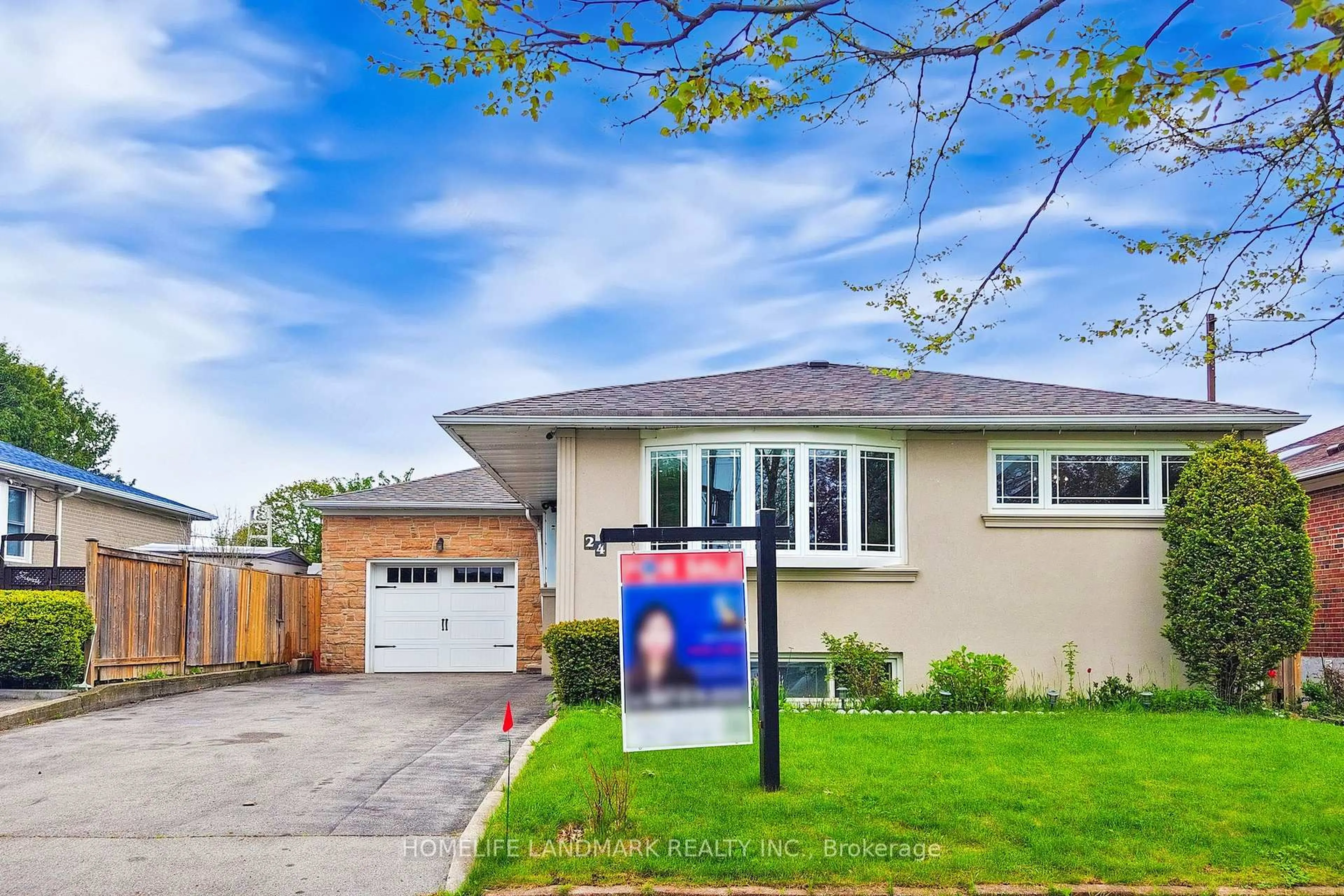 Home with vinyl exterior material, street for 24 Arnott St, Toronto Ontario M1K 4B6