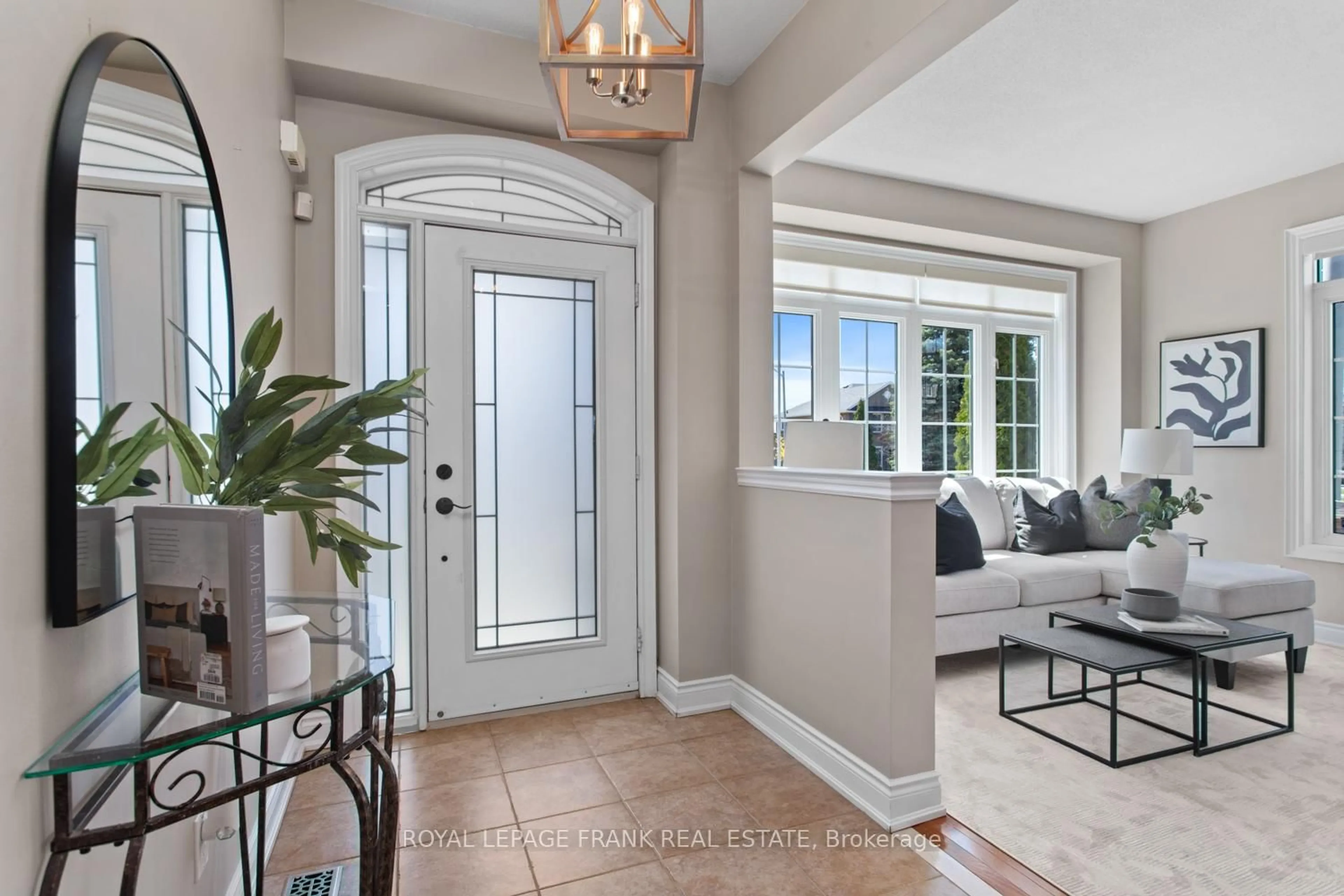 Indoor entryway for 1053 Copperfield Dr, Oshawa Ontario L1K 3C4