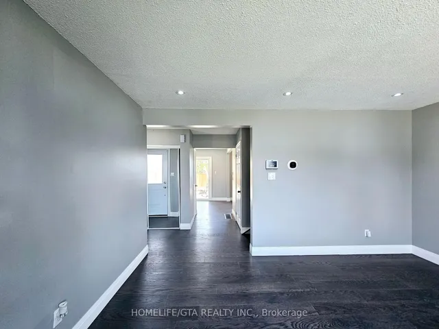 Additional property image - 43 Bradstone Sq