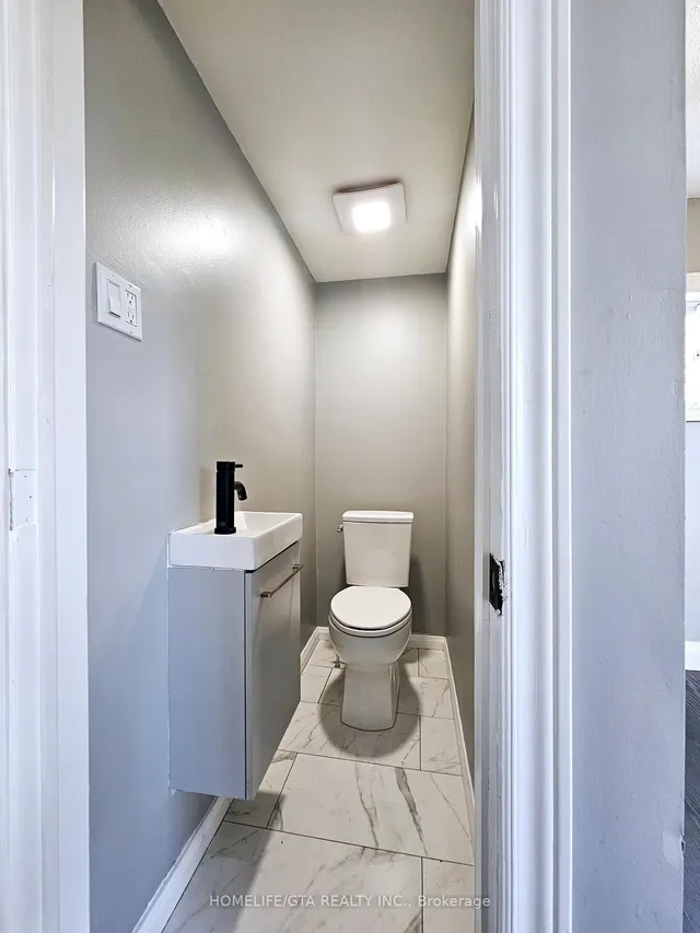 Additional property image - 43 Bradstone Sq