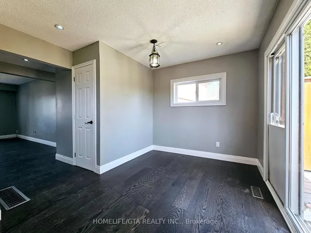 Additional property image - 43 Bradstone Sq