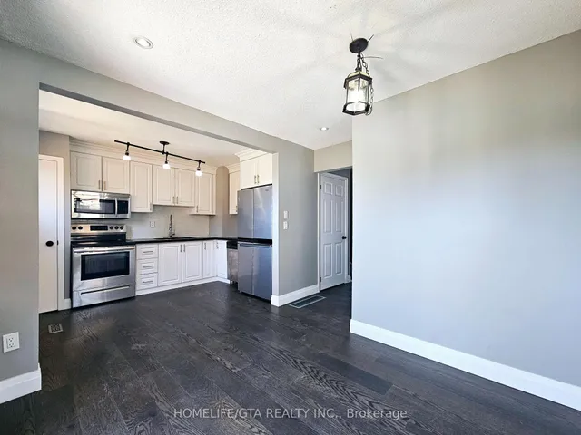 Additional property image - 43 Bradstone Sq