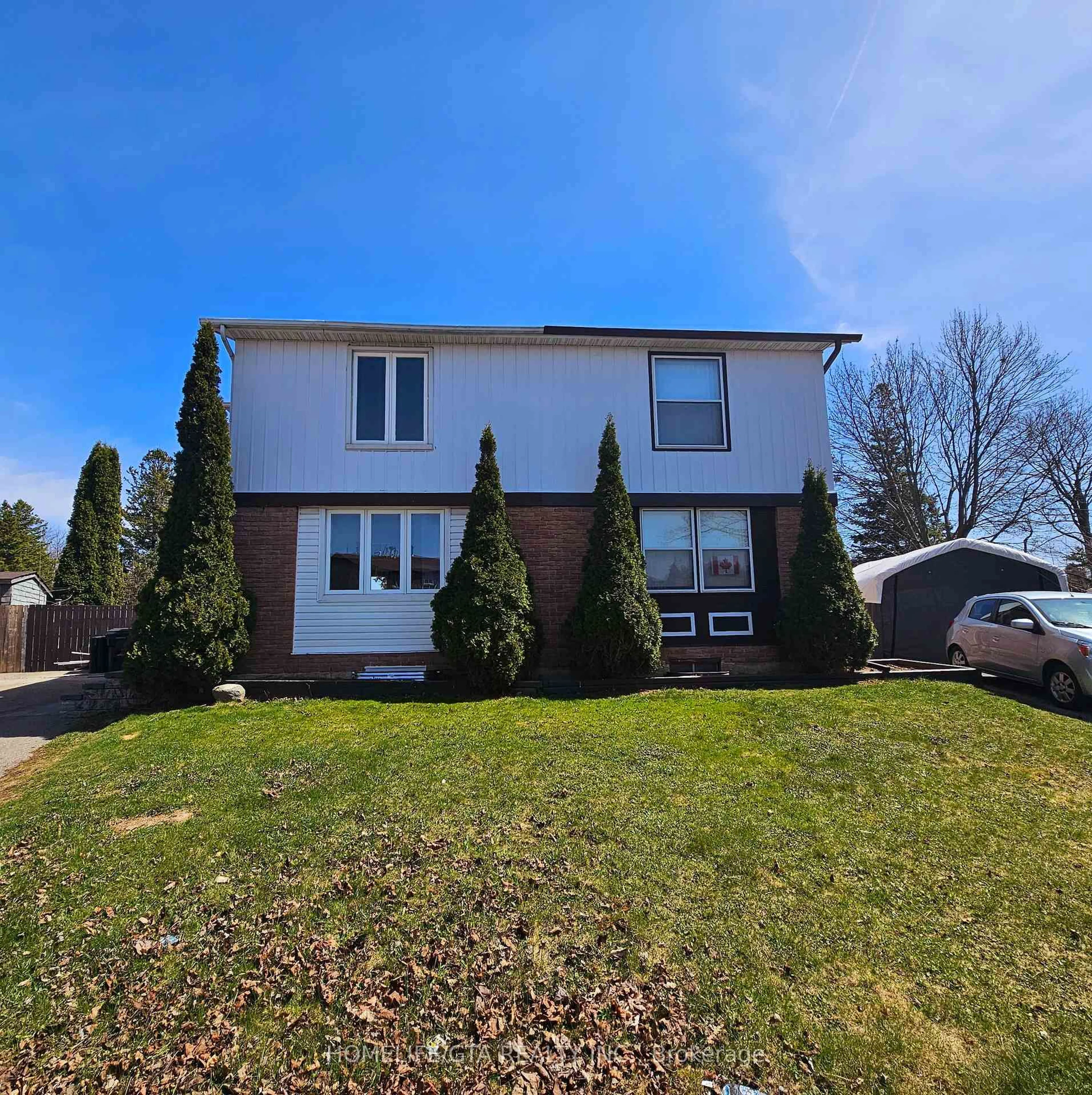 Unknown for 43 Bradstone Sq, Toronto Ontario M1B 1W1