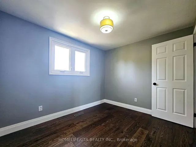 Additional property image - 43 Bradstone Sq