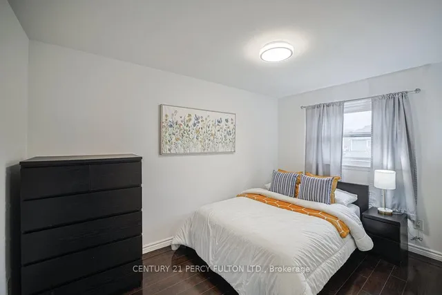 Additional property image - 74 Dunthorne Crt