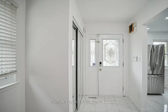 Additional property image - 74 Dunthorne Crt