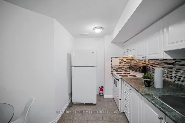 Additional property image - 74 Dunthorne Crt