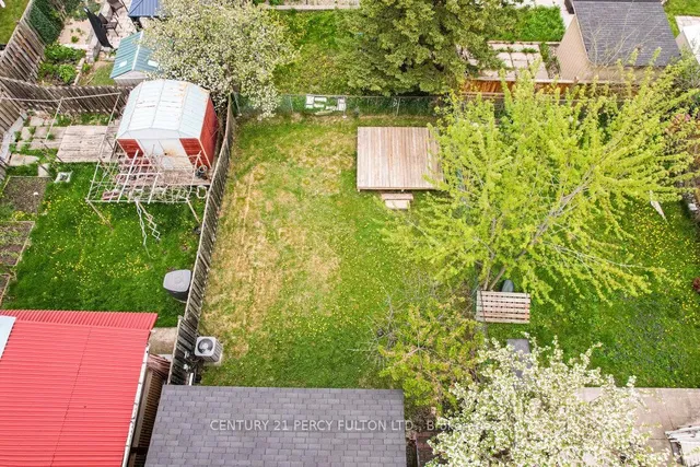 Additional property image - 74 Dunthorne Crt