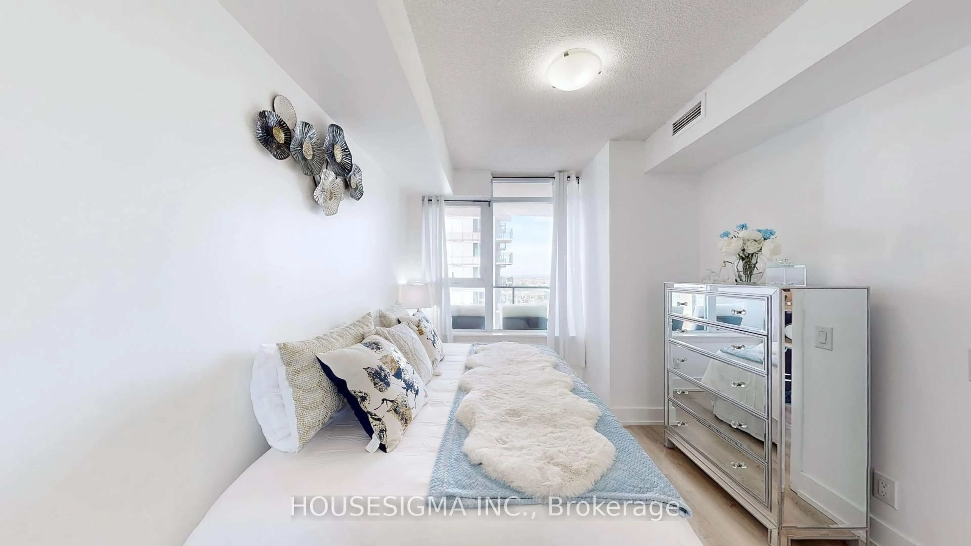 Living room with furniture, unknown for 190 Borough Dr #2211, Toronto Ontario M1P 0B6