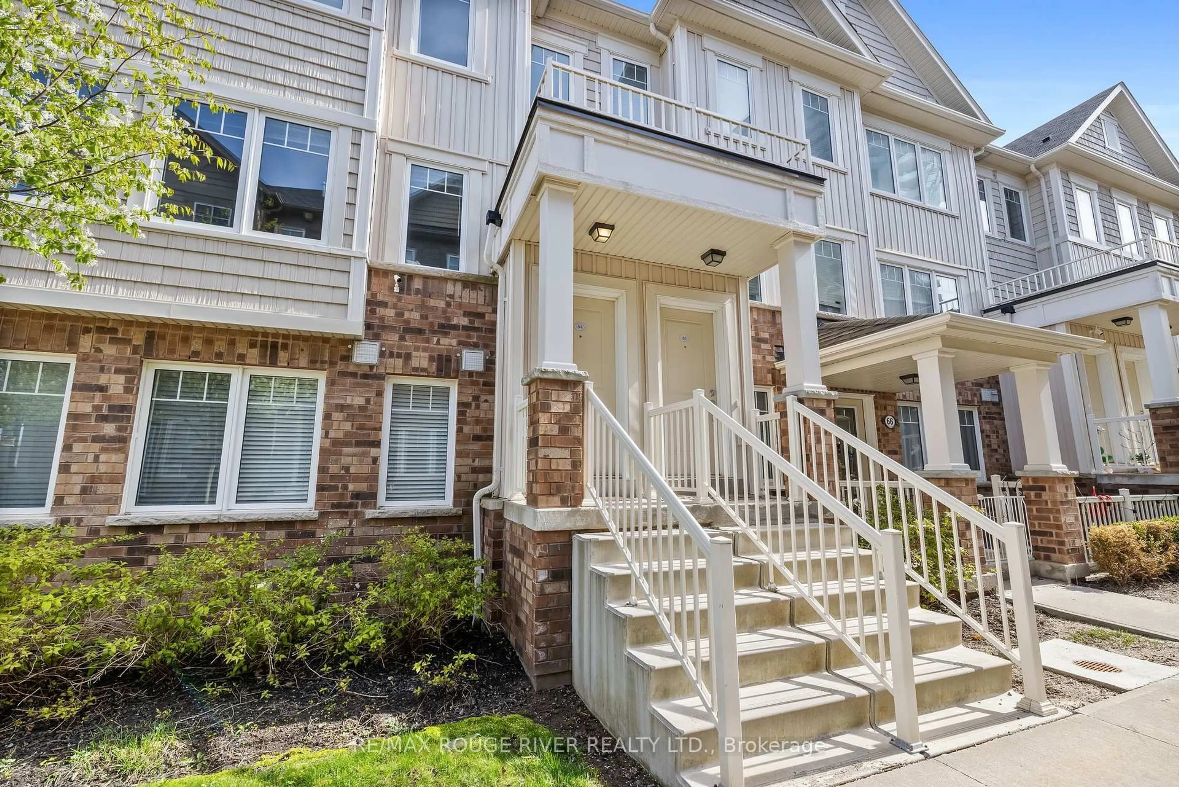 Unknown for 2500 Hill Rise Crt #64, Oshawa Ontario L1L 0M6
