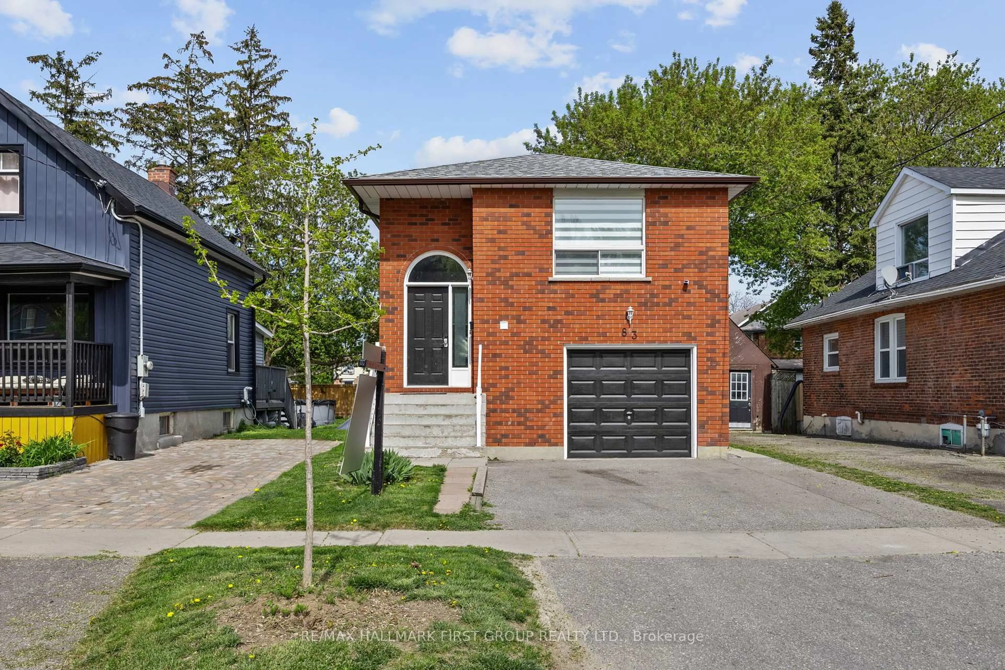 Home with brick exterior material, street for 83 Montrave Ave, Oshawa Ontario L1J 4R6