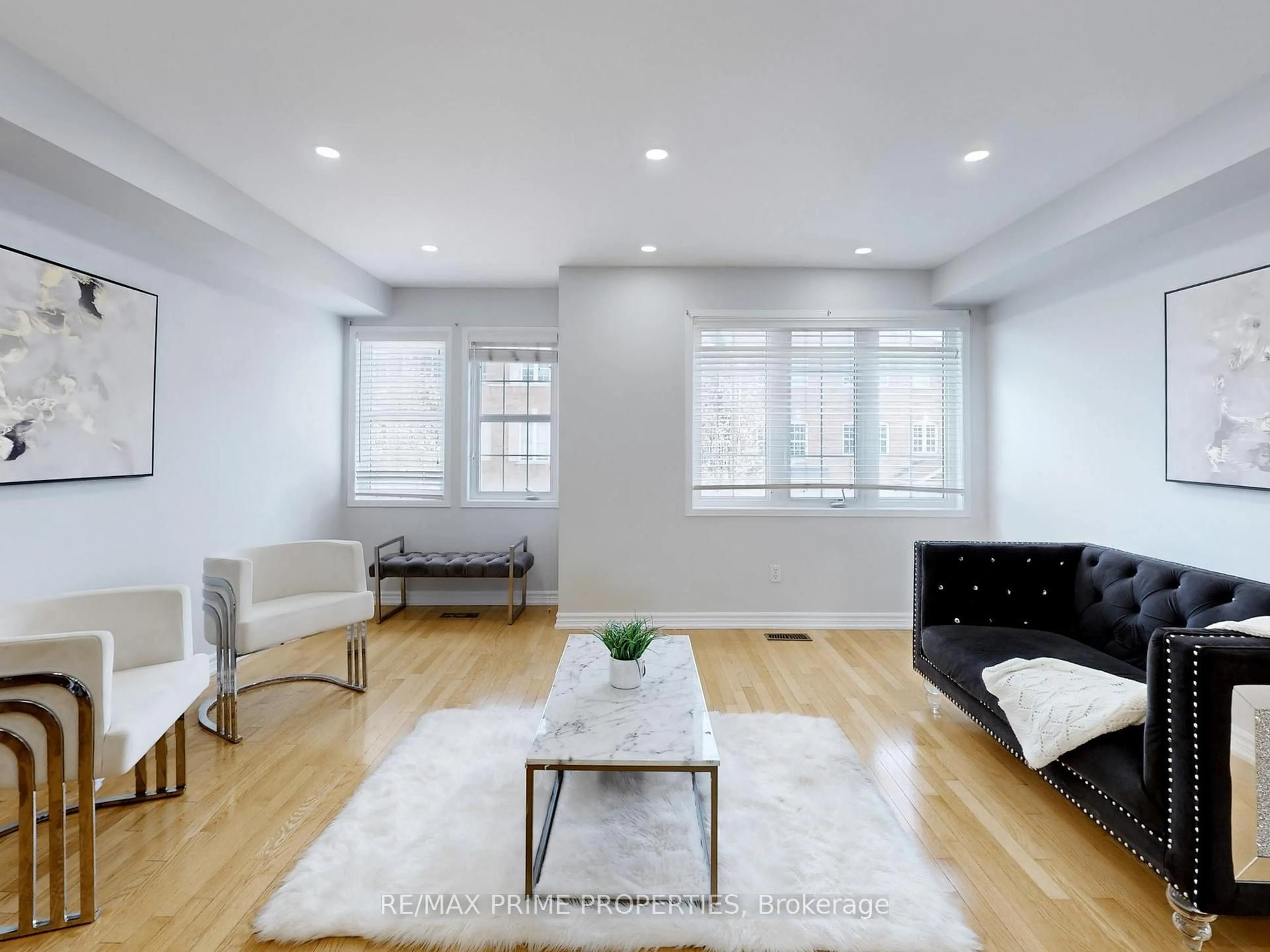 Living room with furniture, unknown for 83 Huxtable Lane, Toronto Ontario M1B 0A4