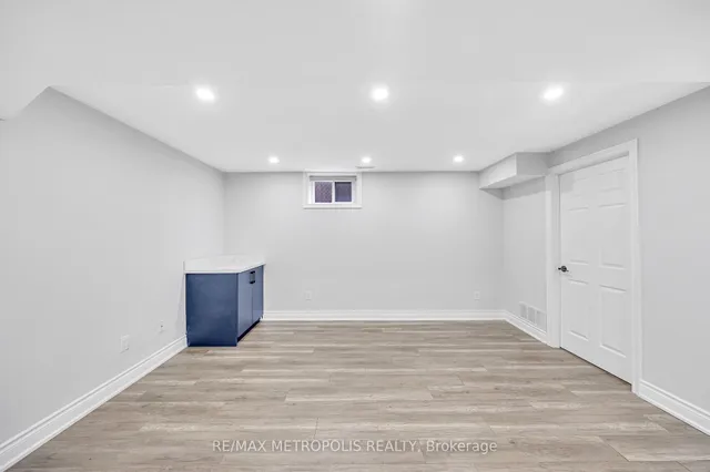 Additional property image - 769 Markham Rd