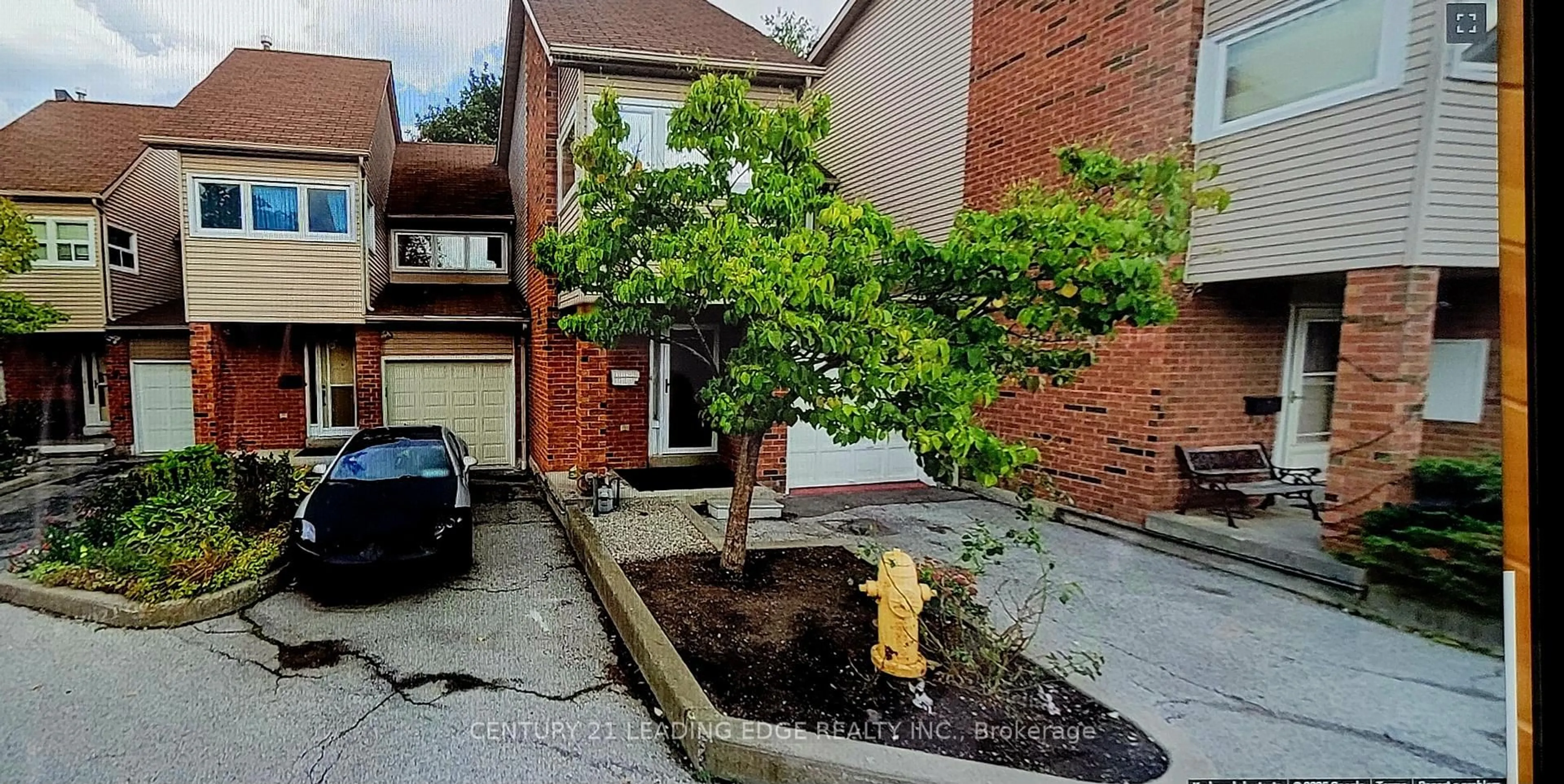 Unknown for 1031 Midland Ave #TH9, Toronto Ontario M1K 4G7