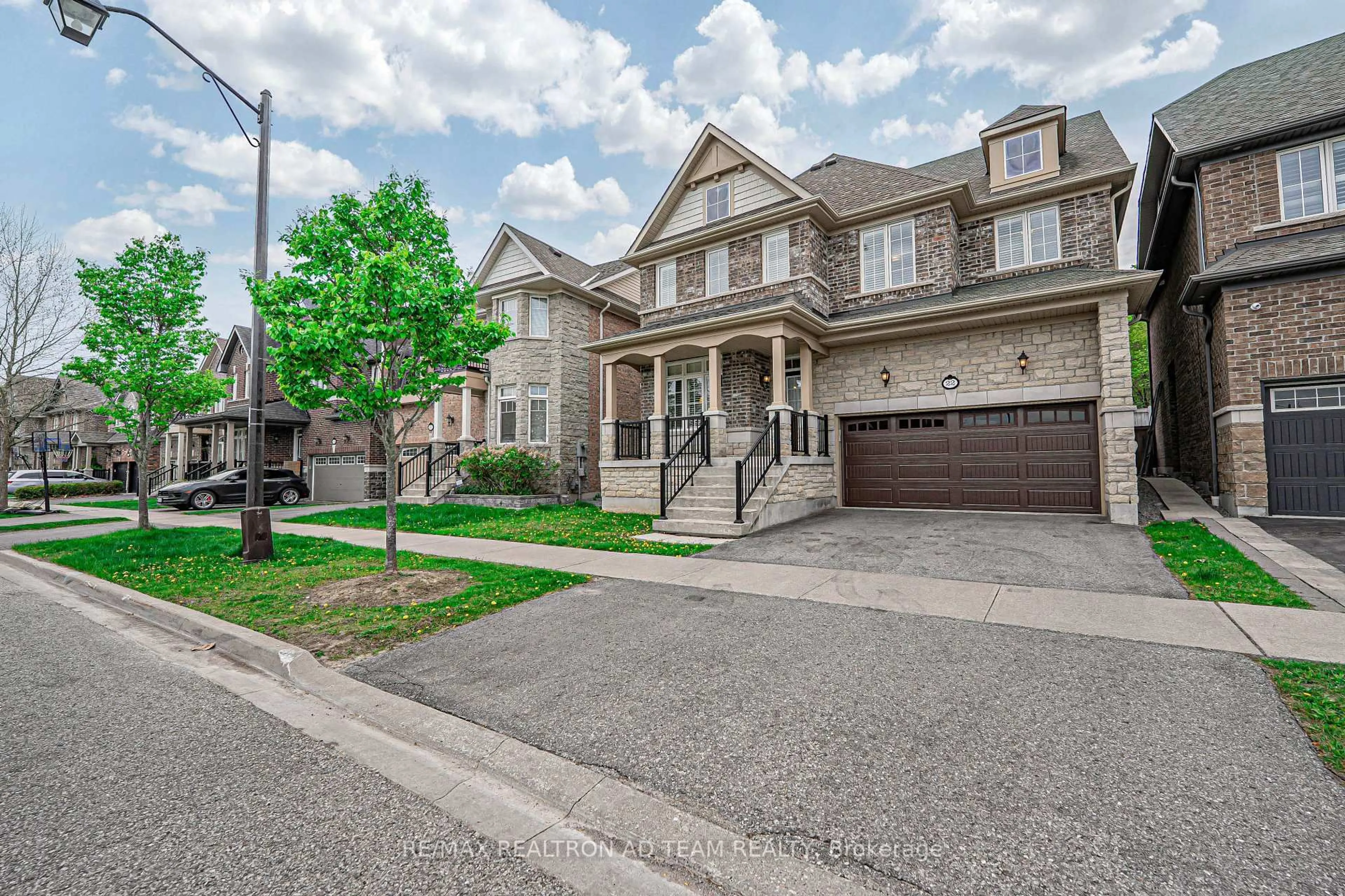 Home with brick exterior material, street for 22 Bignell Cres, Ajax Ontario L1Z 0P6