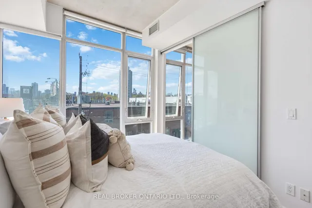 Additional property image - 1190 Dundas St Unit 318