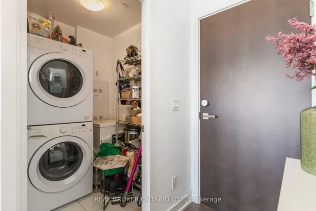 Additional property image - 1190 Dundas St Unit 318