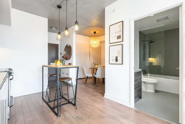 Additional property image - 1190 Dundas St Unit 318