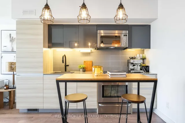Additional property image - 1190 Dundas St Unit 318