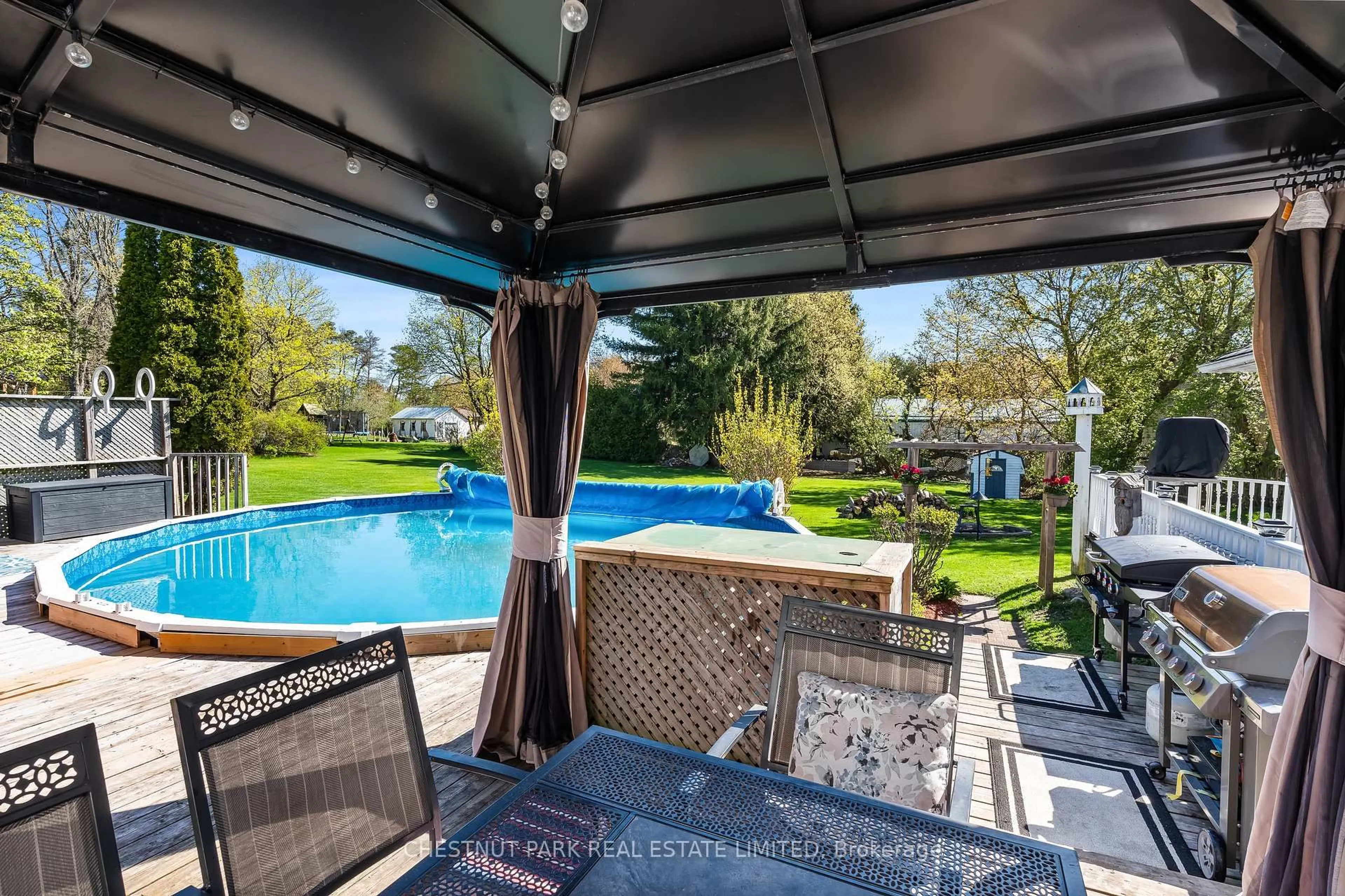 Patio, water/lake/river/ocean view for 14101 Marsh Hill Rd, Scugog Ontario L9L 1Z3
