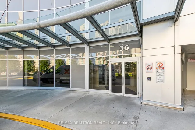 Additional property image - 36 Lee Centre Dr Unit 915