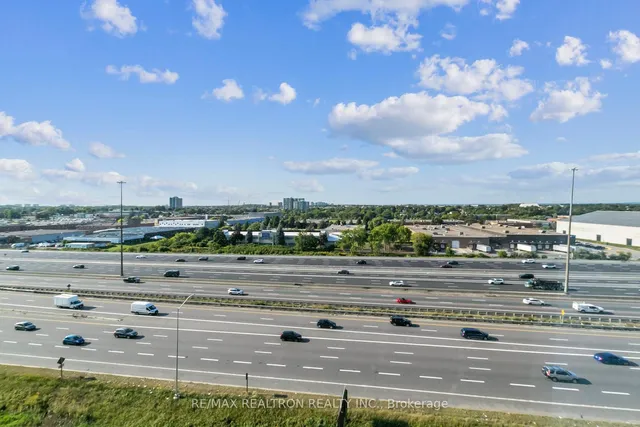 Additional property image - 36 Lee Centre Dr Unit 915