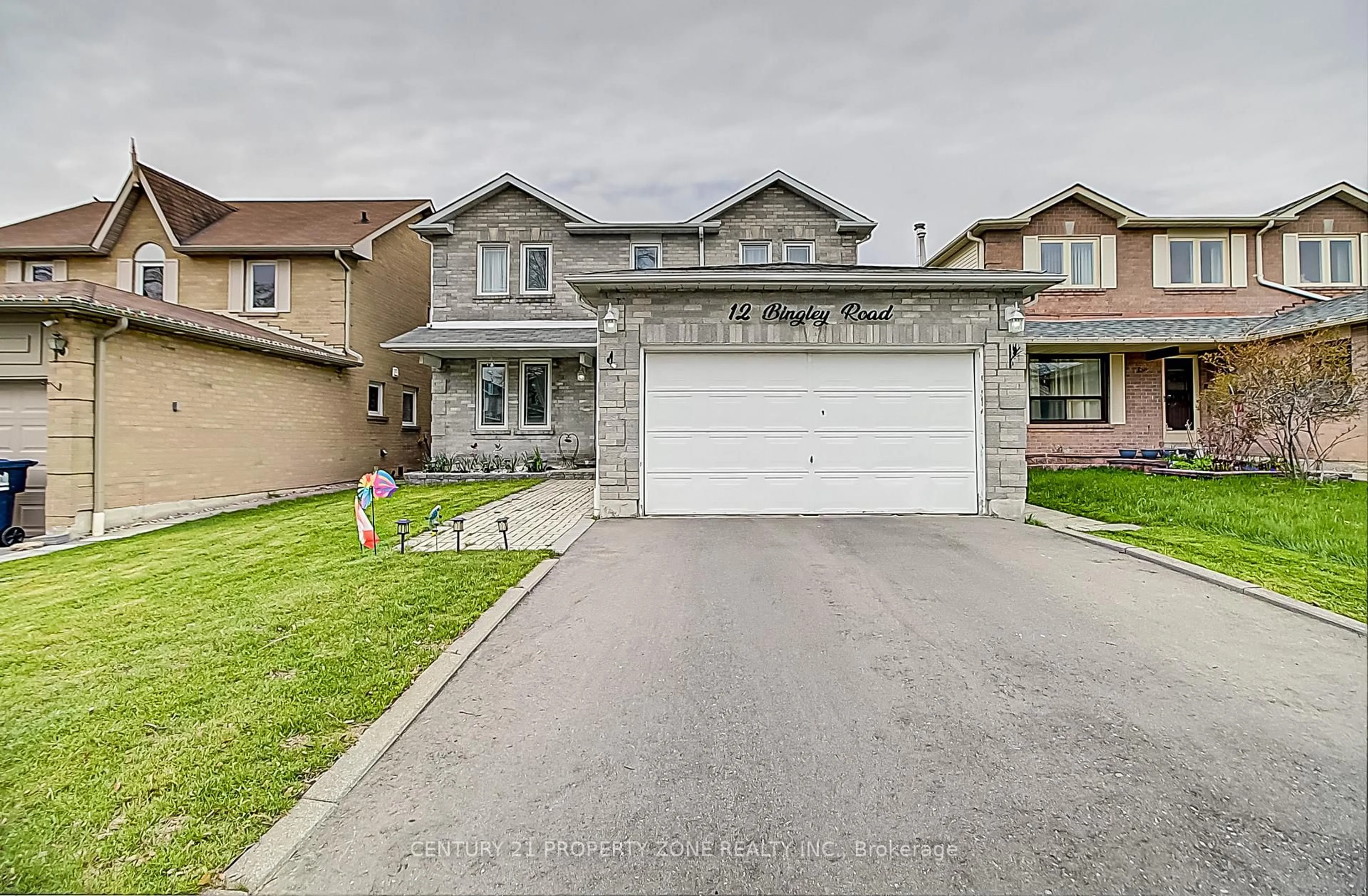 A pic from outside/outdoor area/front of a property/back of a property/a pic from drone, street for 12 Bingley Rd, Toronto Ontario M1X 1L1