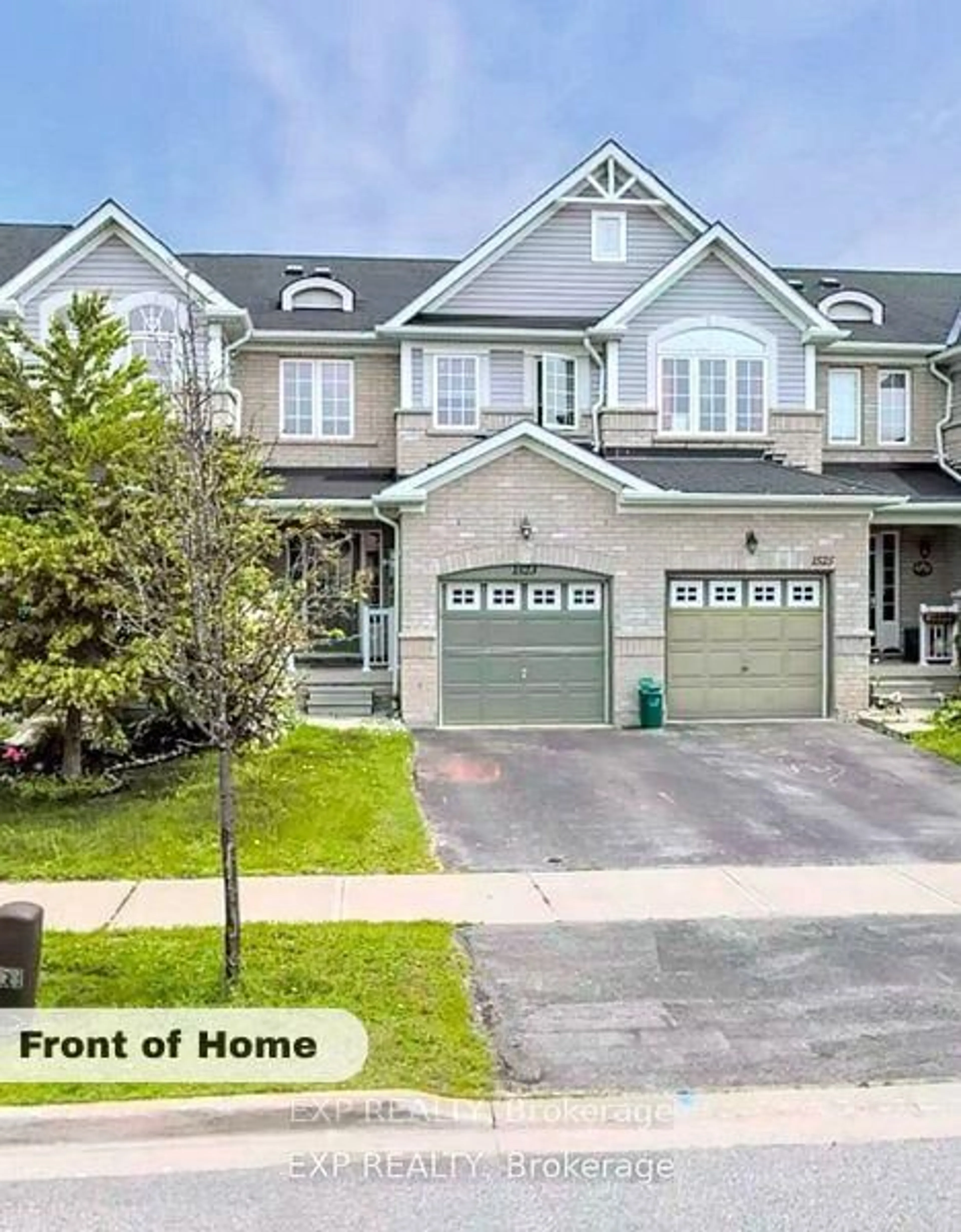 A pic from outside/outdoor area/front of a property/back of a property/a pic from drone, street for 1523 Glenbourne Dr, Oshawa Ontario L1K 0M5