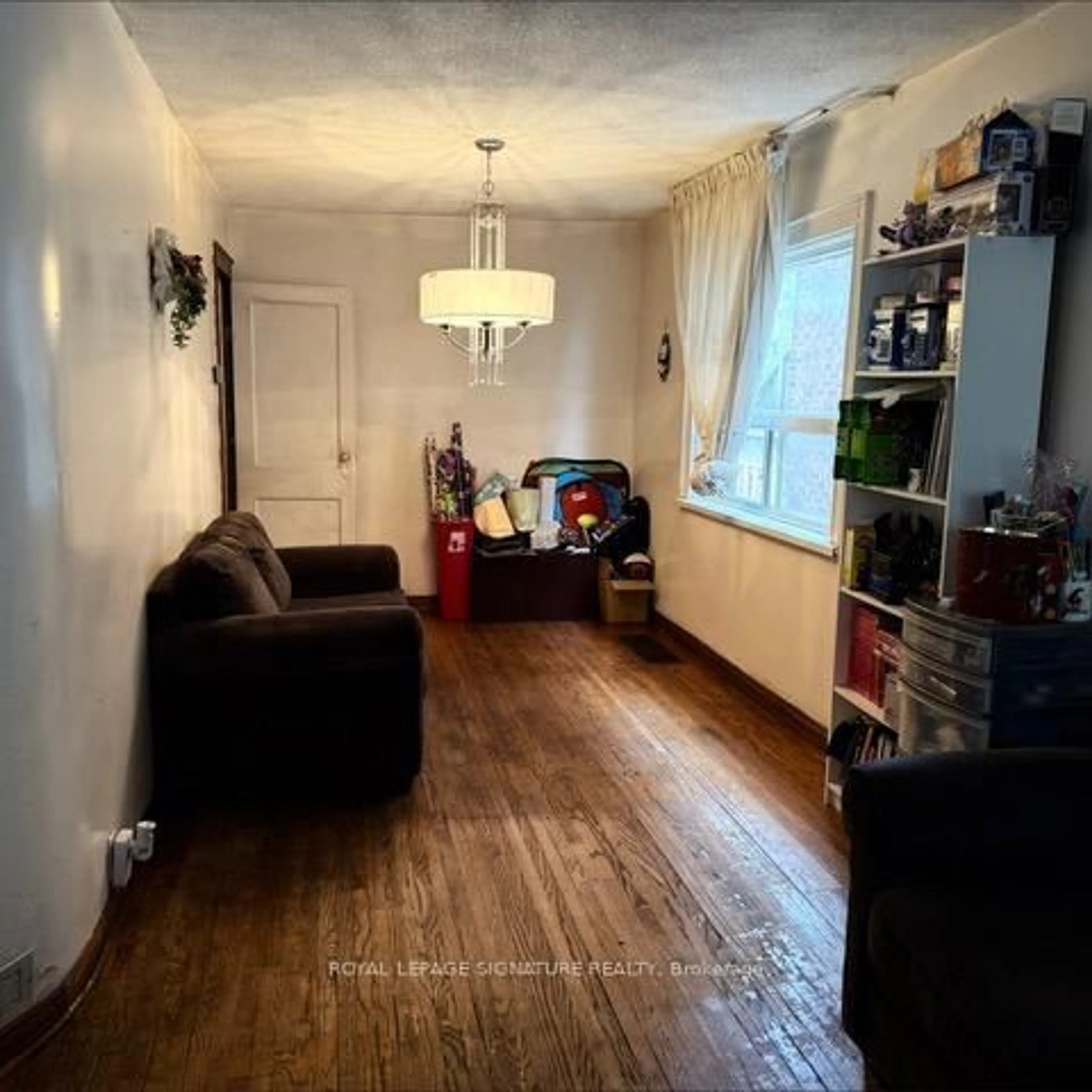 A pic of a room for 28 Durant Ave, Toronto Ontario M4J 4V9