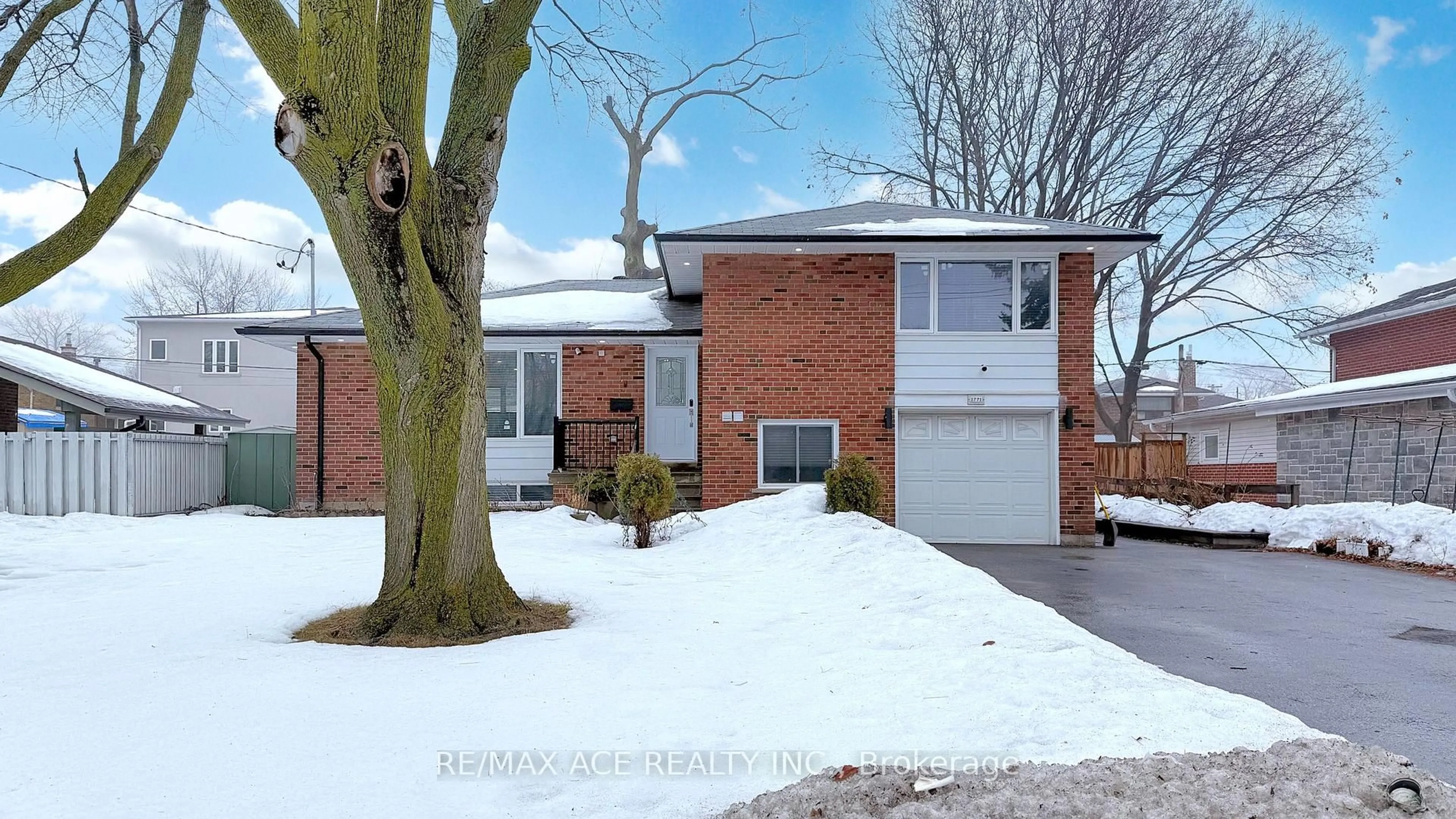 Home with brick exterior material, street for 1771 Pharmacy Ave, Toronto Ontario M1T 1H4
