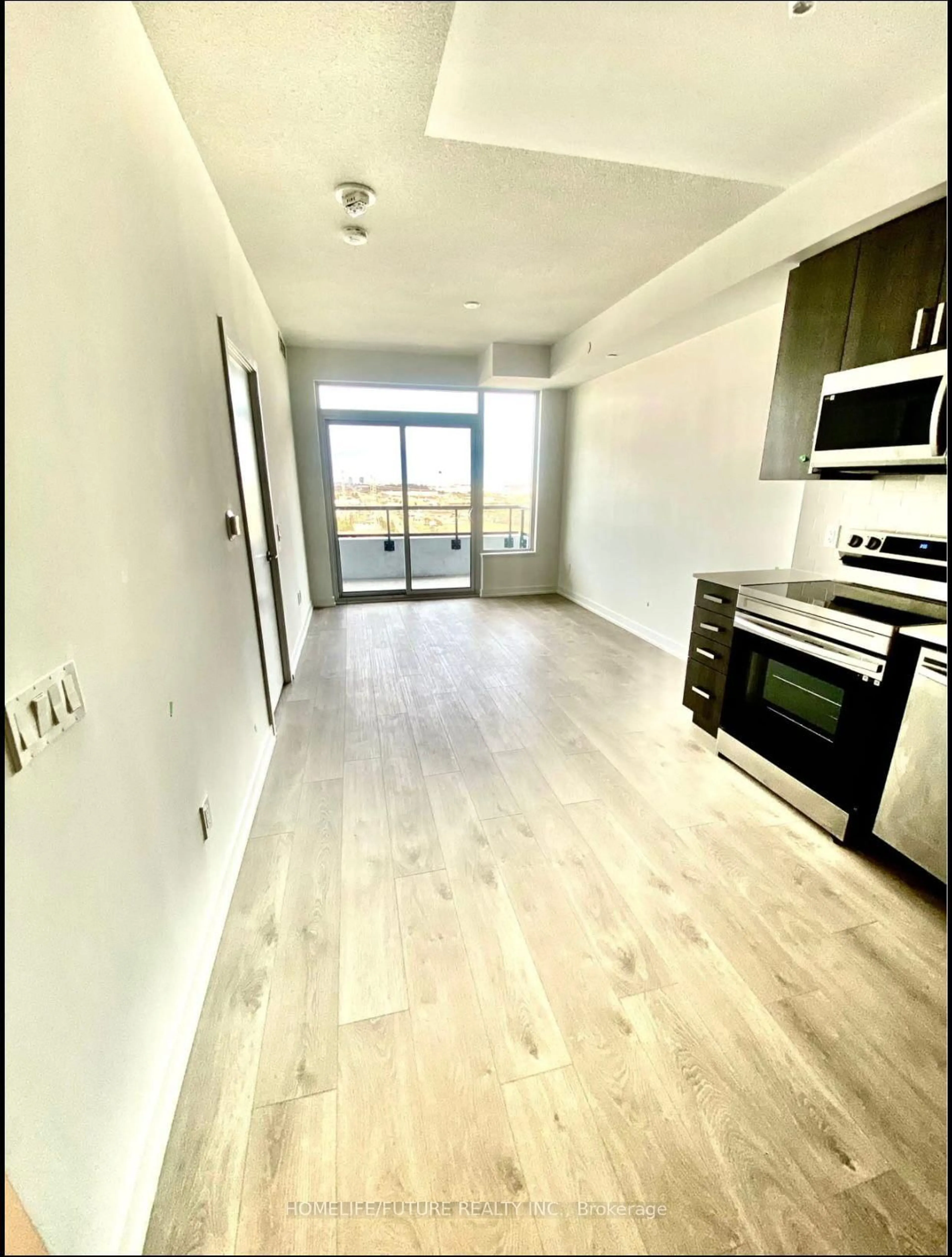 A pic of a room for 1480 Bayly St #1610, Pickering Ontario L1W 0C2