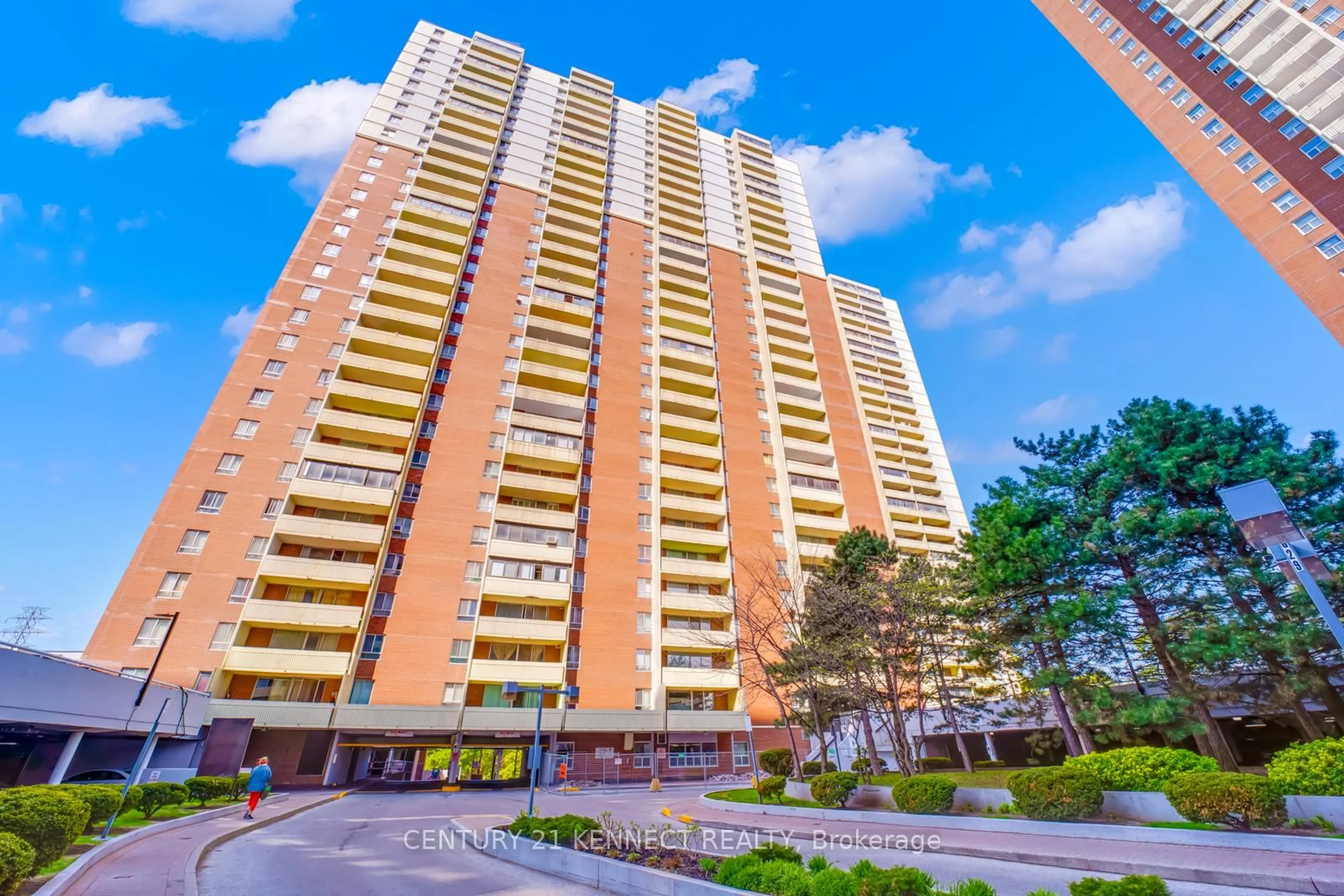 Patio, building for 1 Massey Sq #2901, Toronto Ontario M4C 5L4