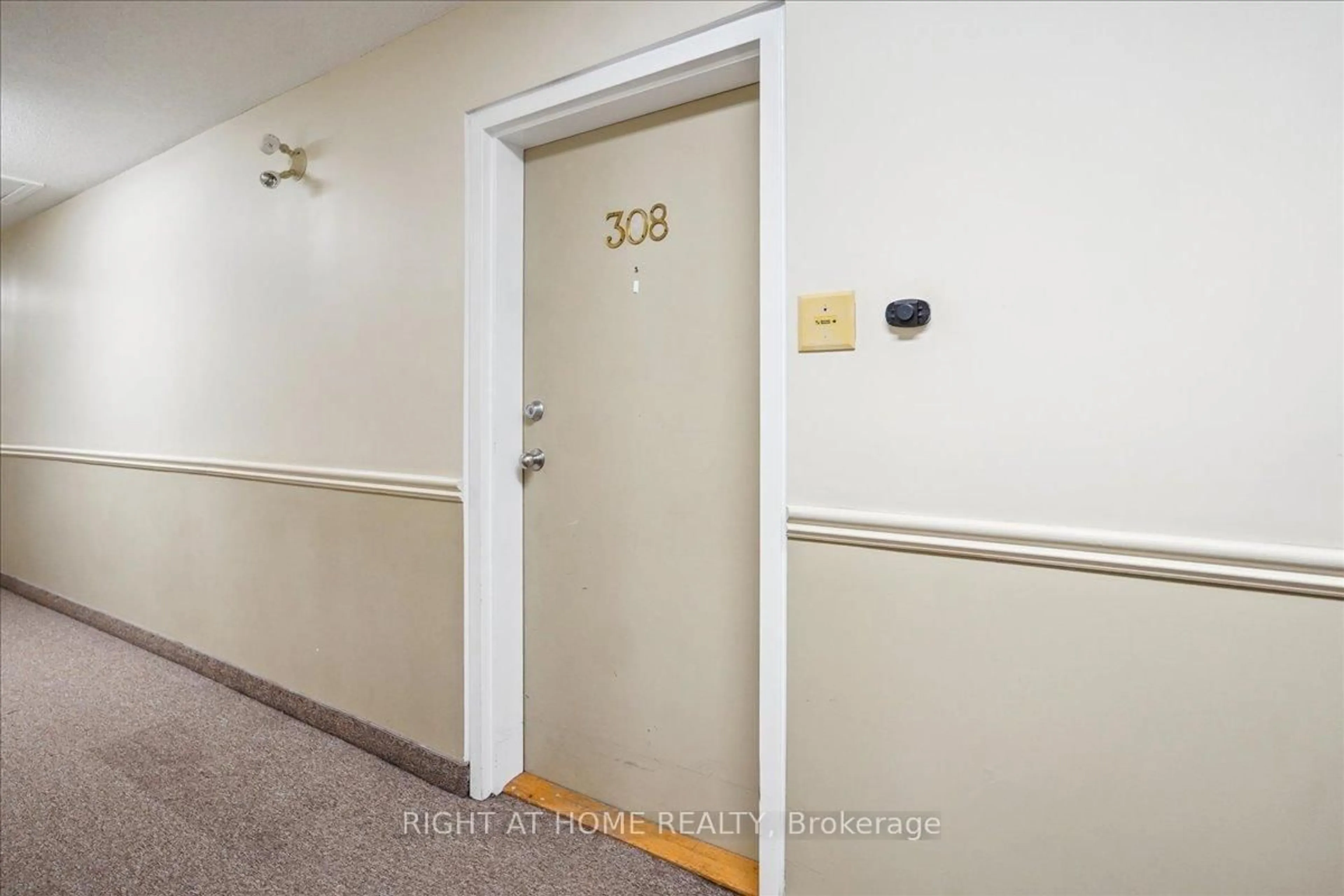 Unknown for 83 Aspen Springs Dr #308, Clarington Ontario L1C 5J7