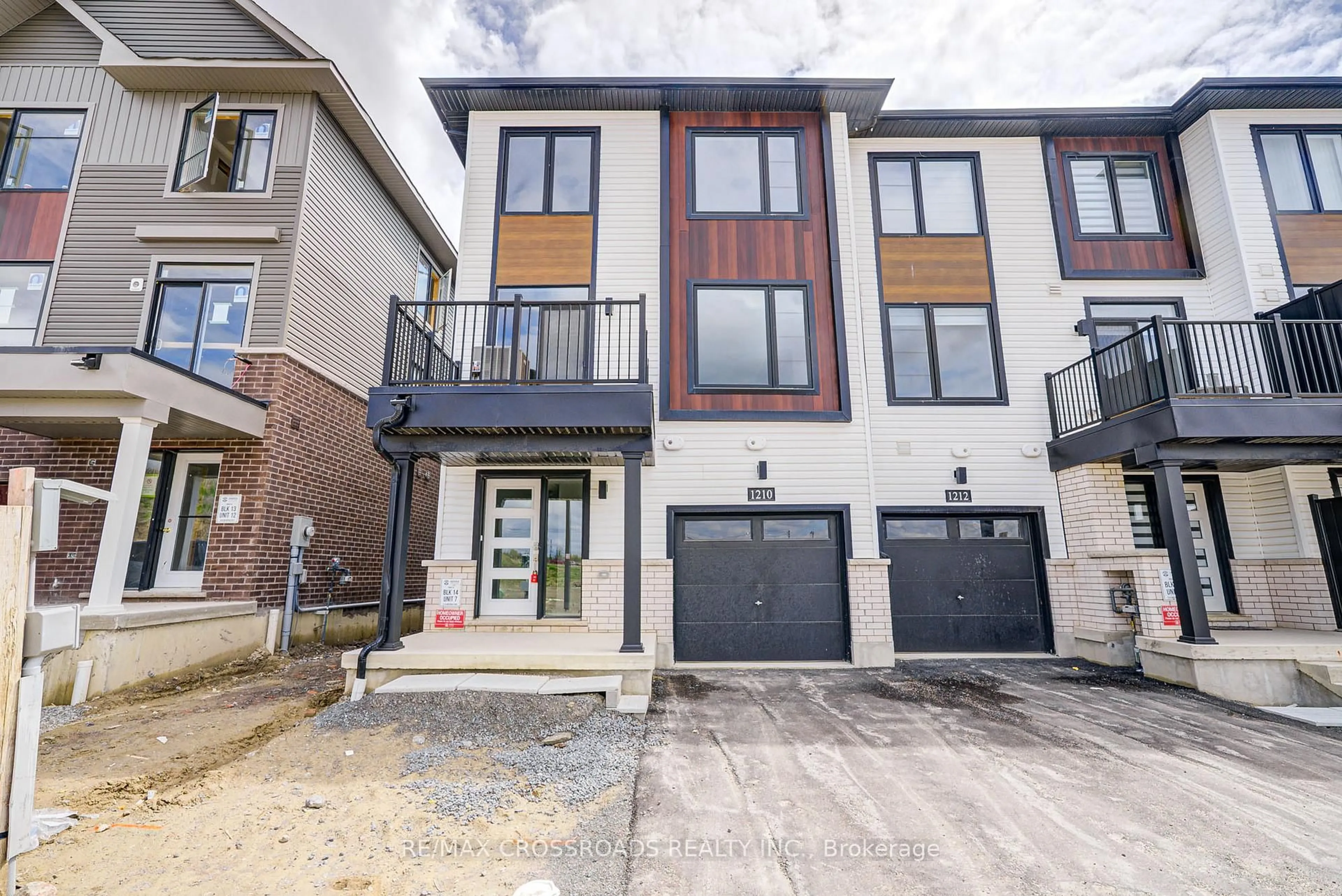 Home with brick exterior material, street for 1210 Greentree Lane, Oshawa Ontario L1H 8L7