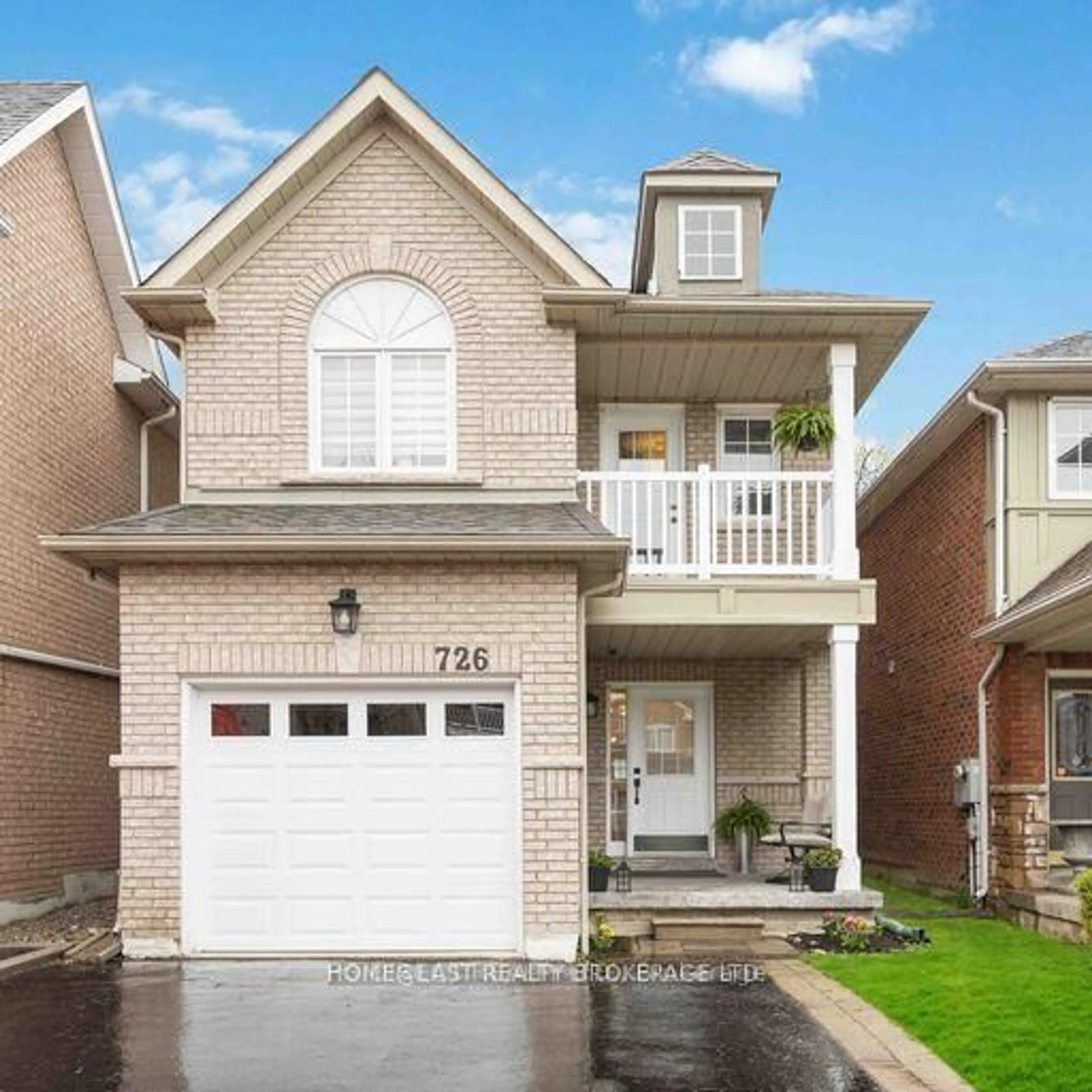 Home with brick exterior material, street for 726 Swan Pl, Pickering Ontario L1X 2V7