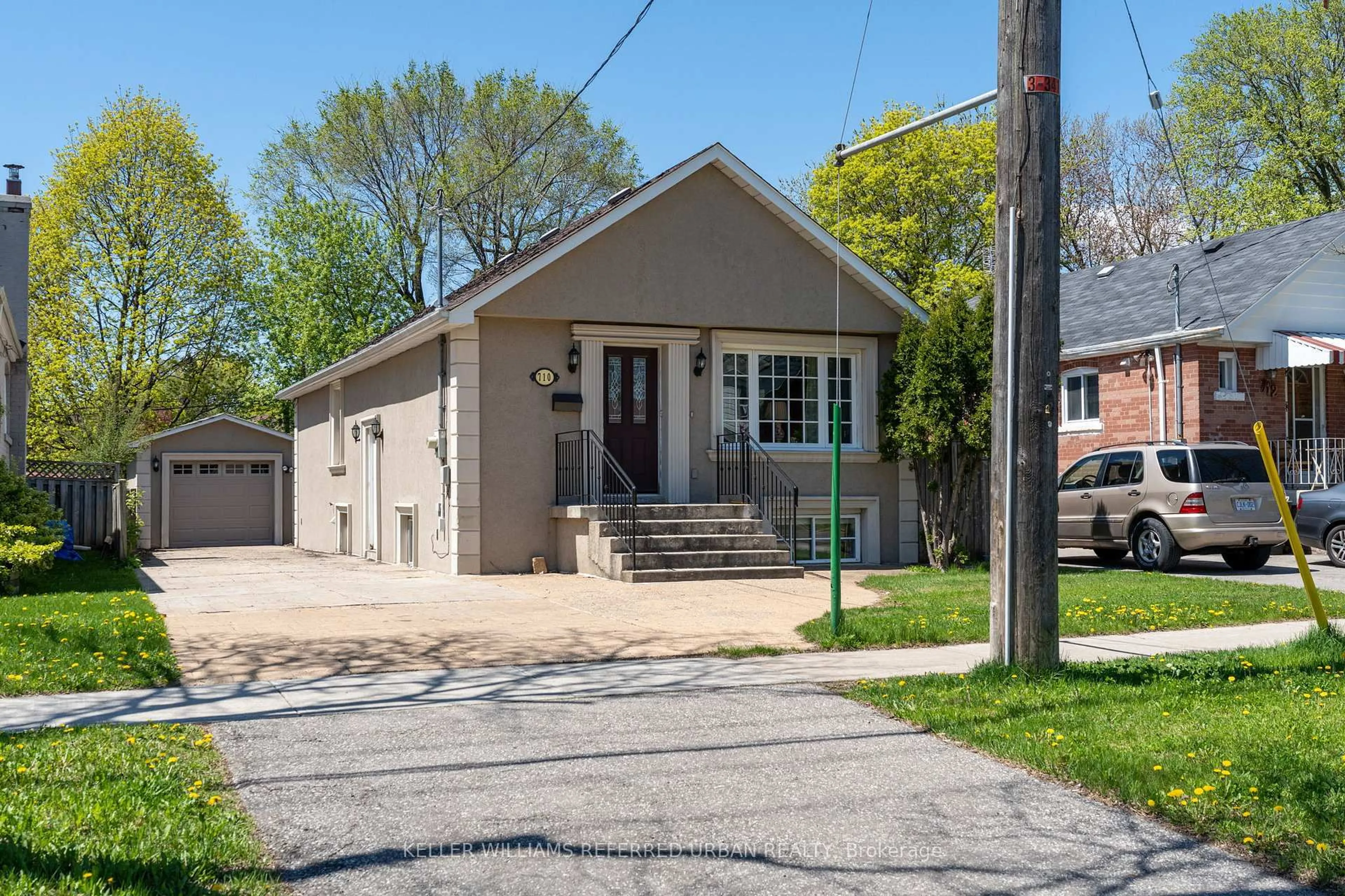 Home with brick exterior material, street for 710 Pharmacy Ave, Toronto Ontario M1L 3J2