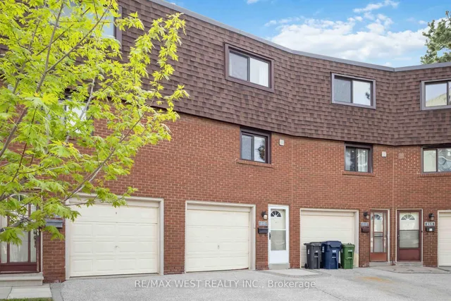Additional property image - 290 Sprucewood Crt Unit 45