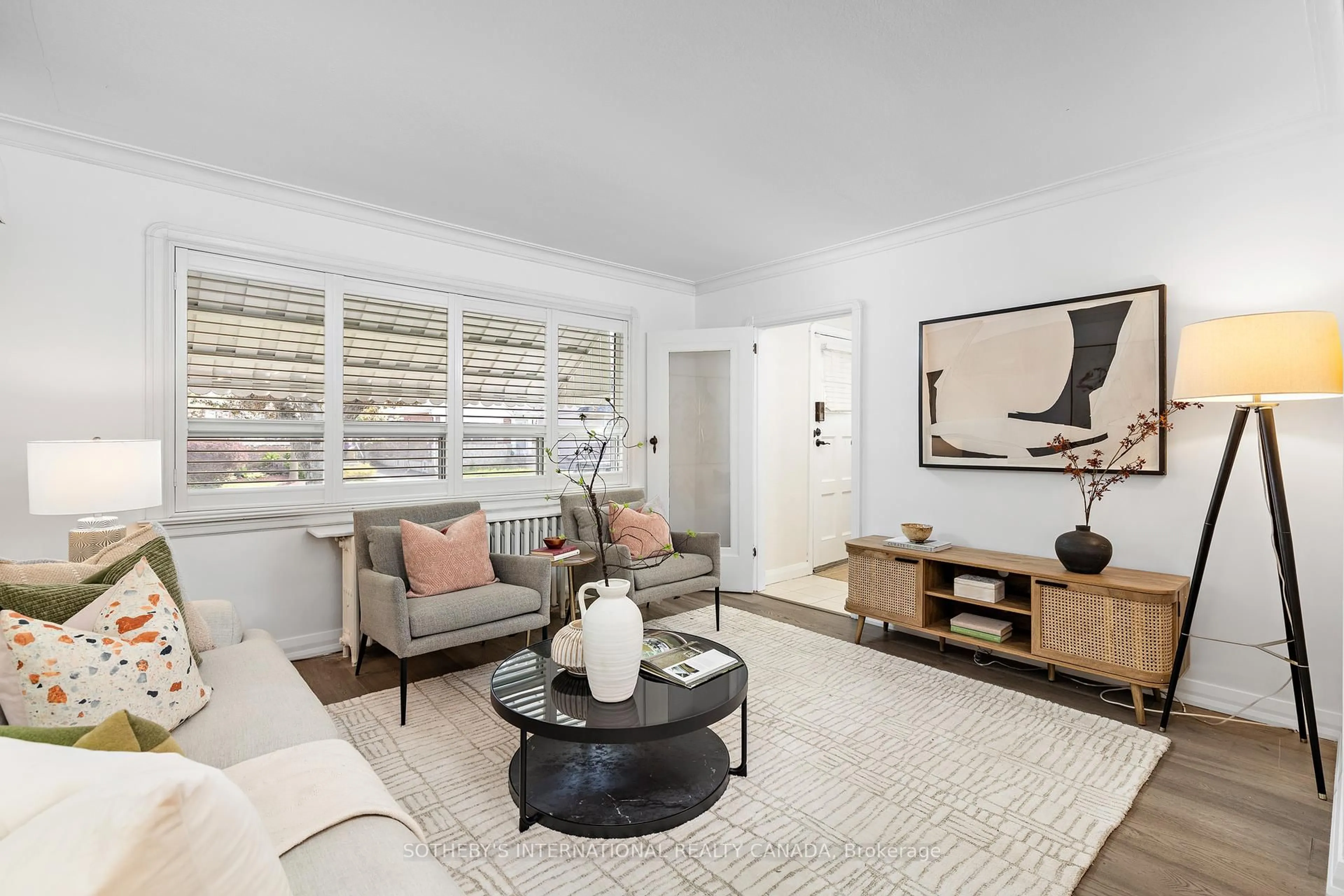 Living room with furniture, unknown for 80 Cedarcrest Blvd, Toronto Ontario M4B 2P3