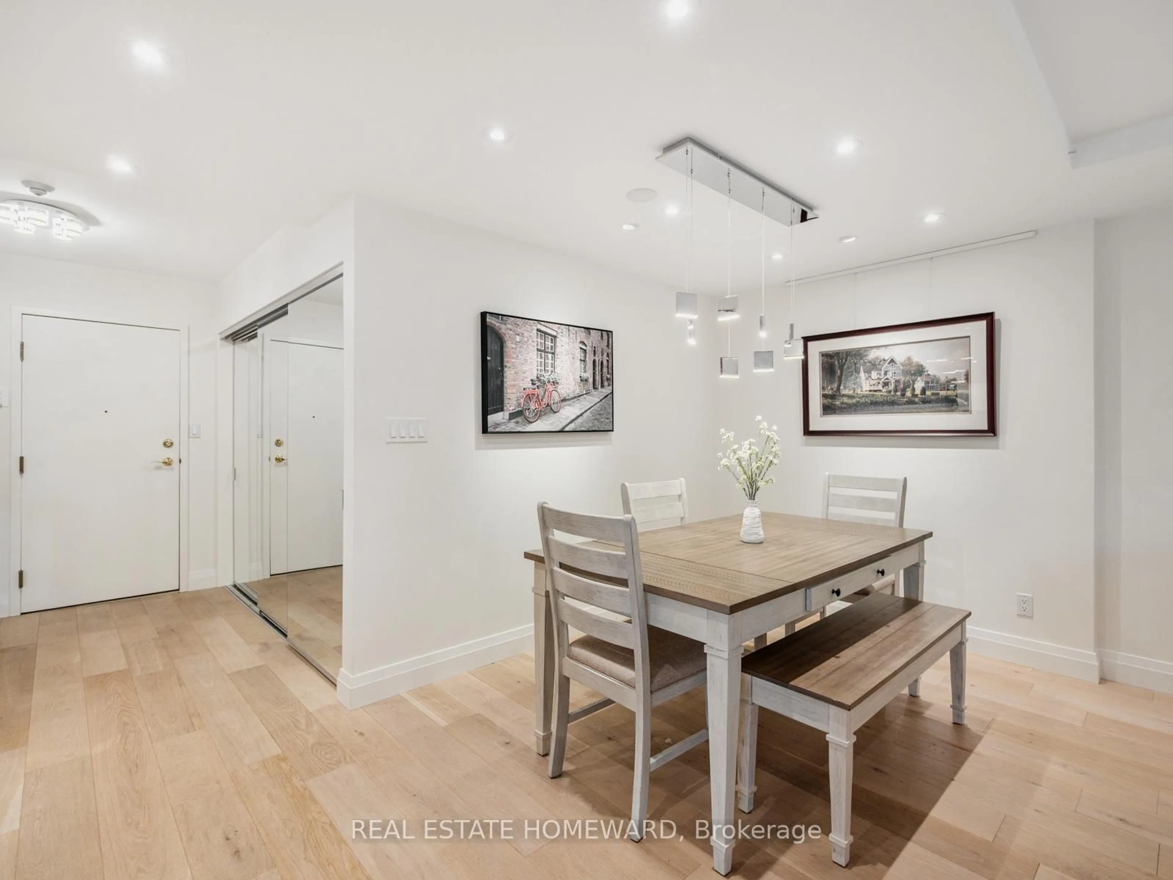 Dining room, wood/laminate floor for 20 Guildwood Pkwy #311, Toronto Ontario M1E 5B6