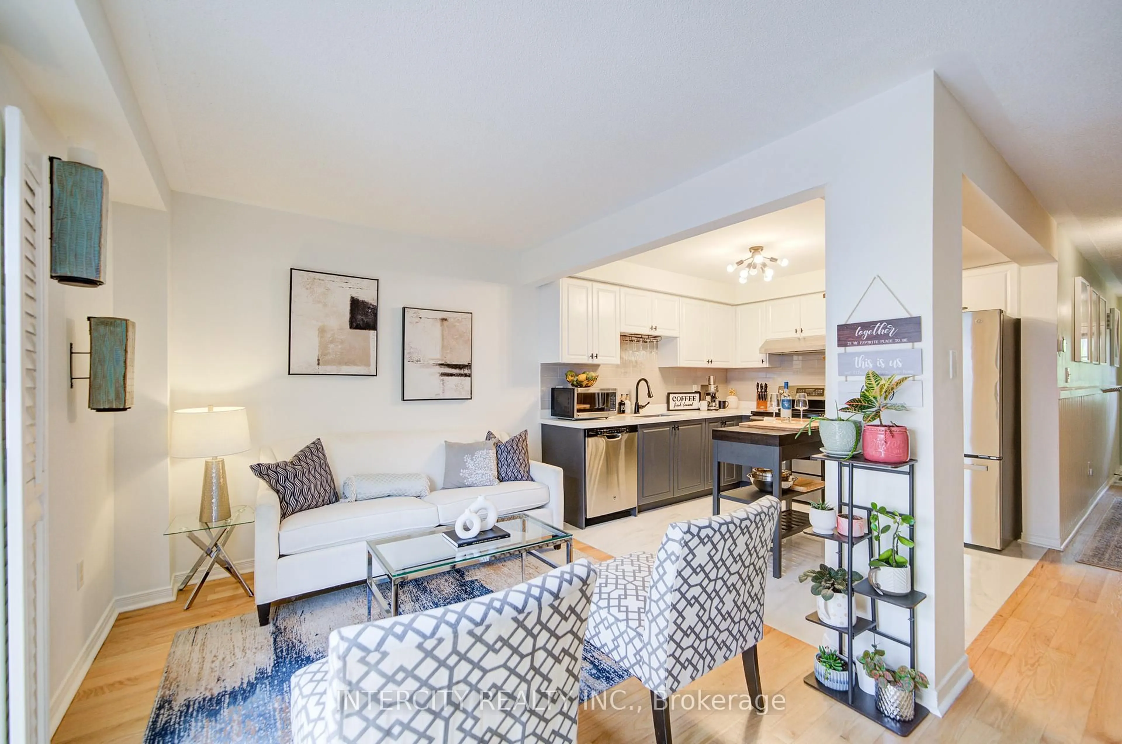 Living room with furniture, unknown for 372 Sparrow Circ, Pickering Ontario L1V 7E7