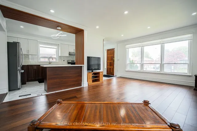 Additional property image - 52 Slan Ave
