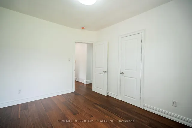 Additional property image - 52 Slan Ave