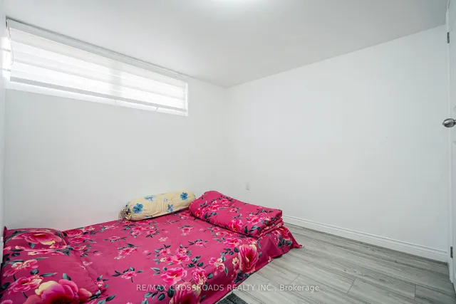 Additional property image - 52 Slan Ave