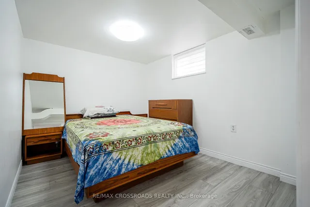 Additional property image - 52 Slan Ave