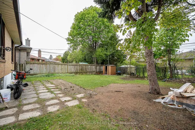 Additional property image - 52 Slan Ave